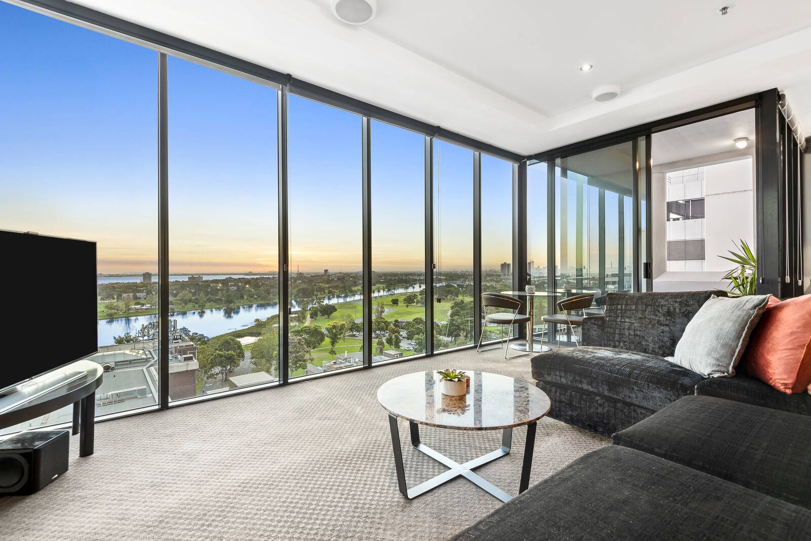 1406/582 St Kilda Road, Melbourne VIC 3004, Image 0