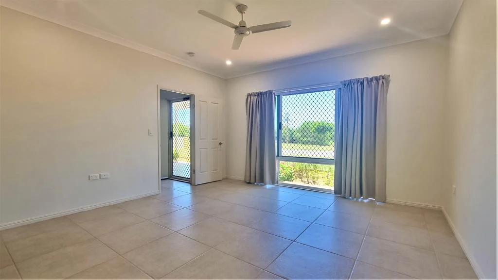 Additional image 8 of 43 PACIFIC BOULEVARD, Moore Park Beach QLD 4670