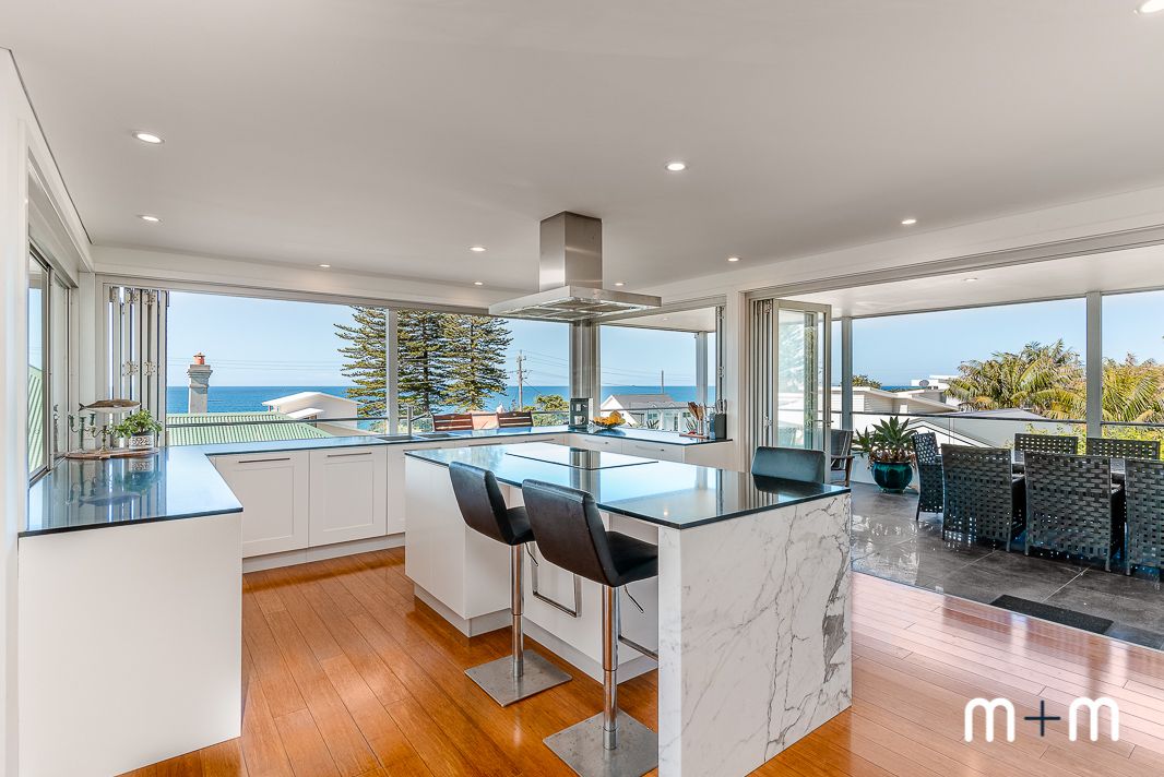 14 Surfers Parade, Thirroul NSW 2515, Image 1