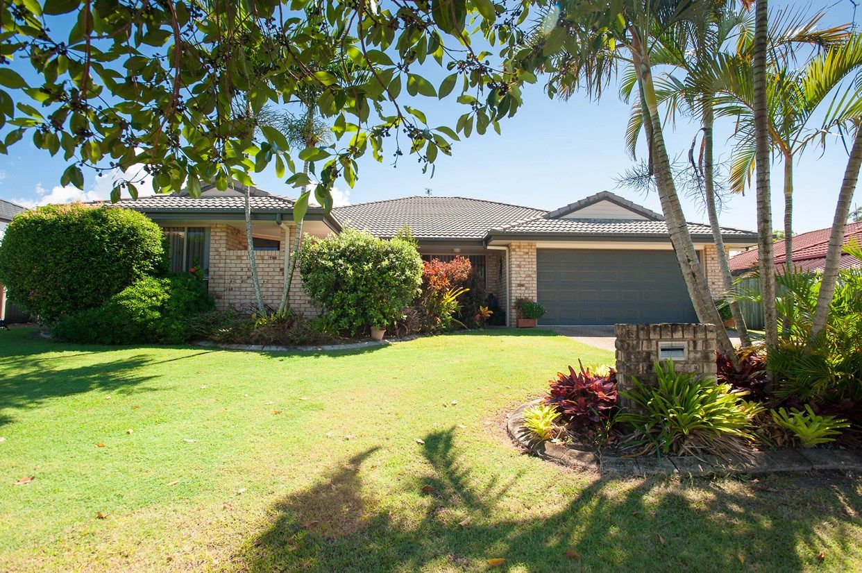 4 bedrooms House in 62 Mountain Ash Drive MOUNTAIN CREEK QLD, 4557