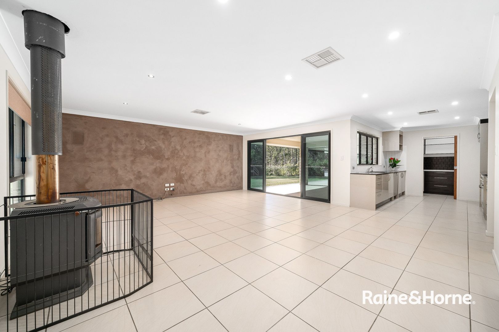 167-173 Spinebill Drive, Greenbank QLD 4124, Image 2