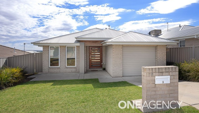 Picture of 3 TOCAL STREET, BOURKELANDS NSW 2650