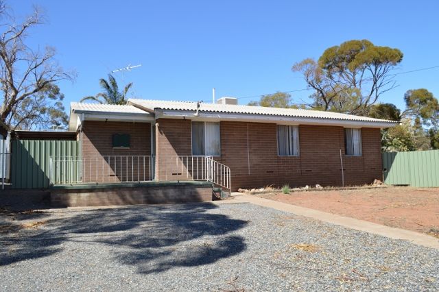 10 Canteen Crt, Kambalda East WA 6442, Image 0