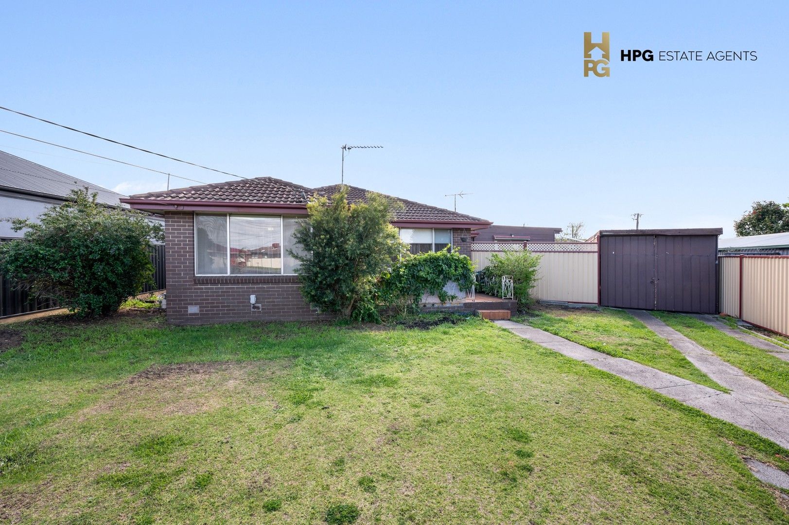 3 bedrooms House in 6 Jessop Court GLADSTONE PARK VIC, 3043