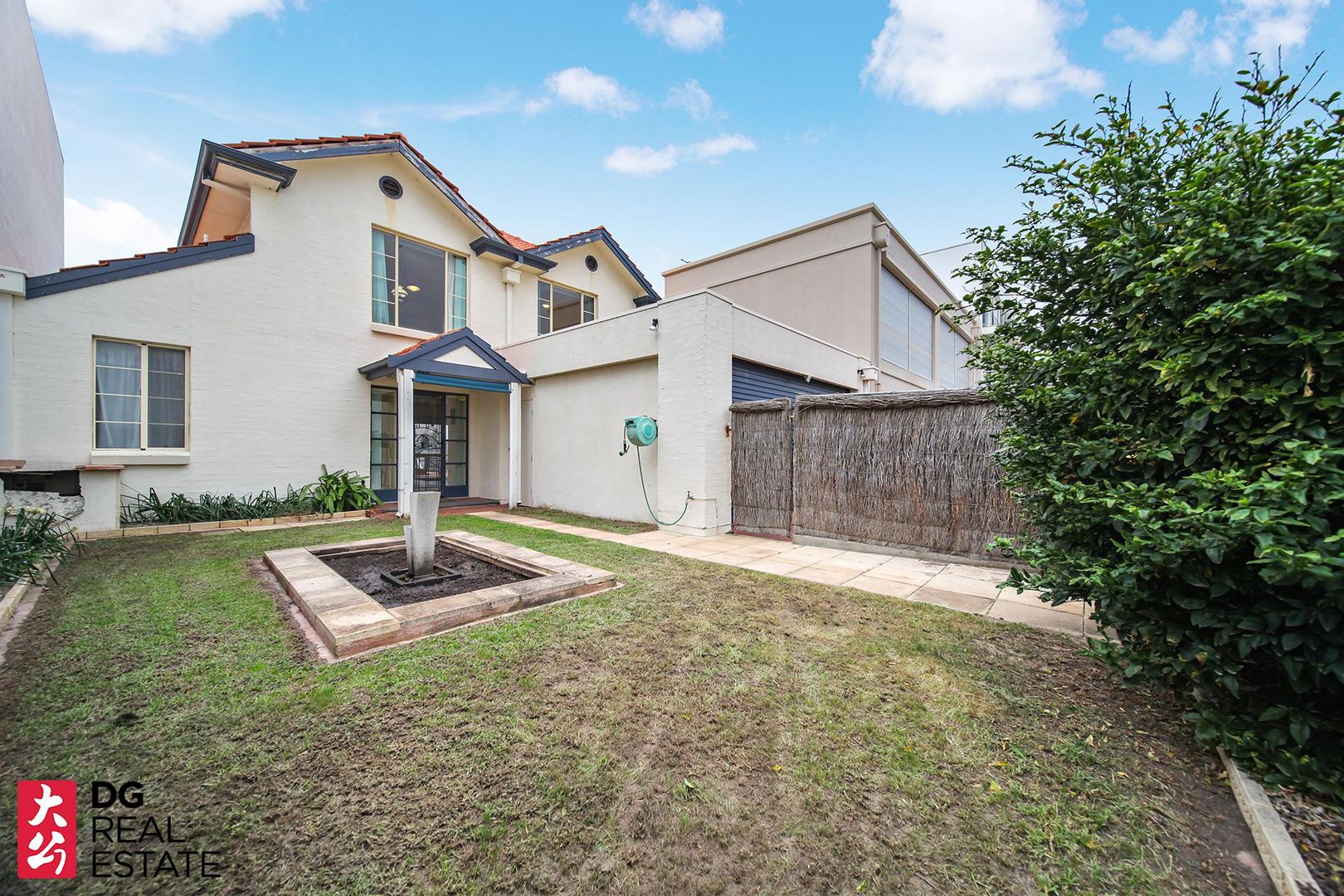 57 Gulf Point Drive, North Haven SA 5018 House For Rent 675 Domain