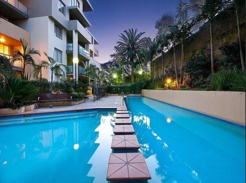 2 bedrooms Apartment / Unit / Flat in 41/228 Moore Park Road PADDINGTON NSW, 2021