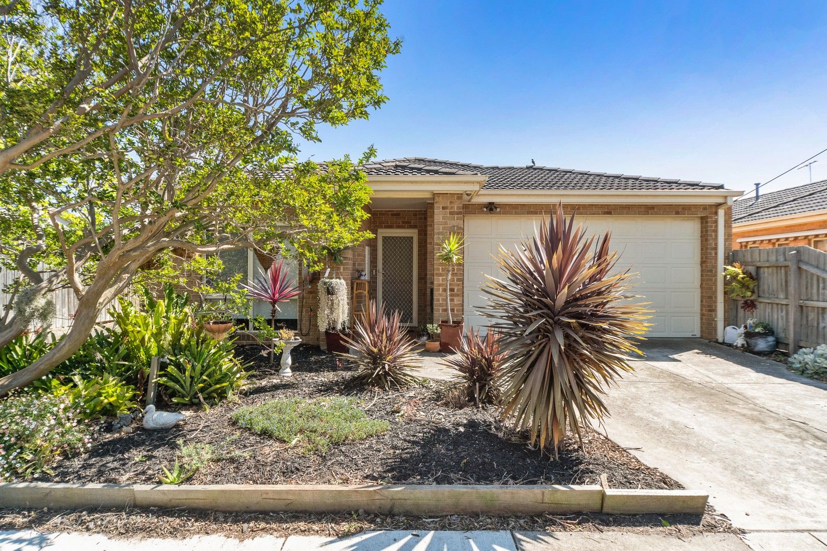 3 bedrooms Apartment / Unit / Flat in 1 Admans Avenue SEAFORD VIC, 3198