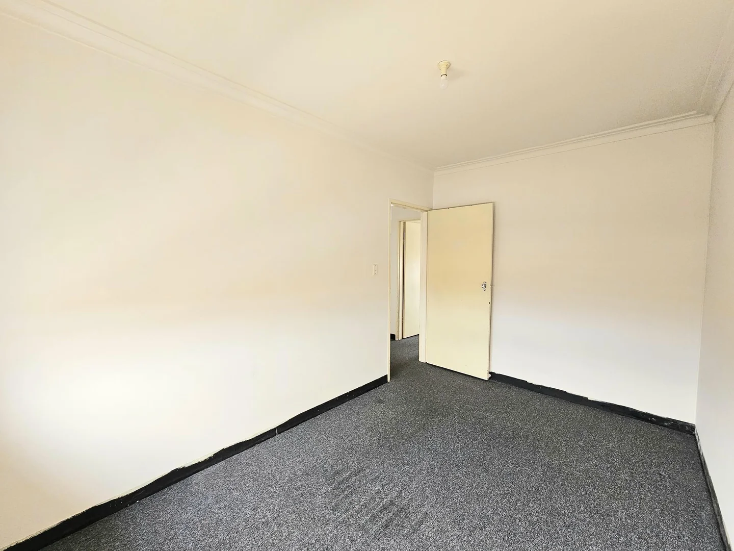 Additional image 7 of 12/5 King Edward Avenue, Albion VIC 3020