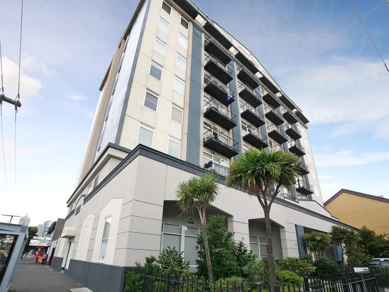 2 bedrooms Apartment / Unit / Flat in 14/161 Sturt Street SOUTHBANK VIC, 3006