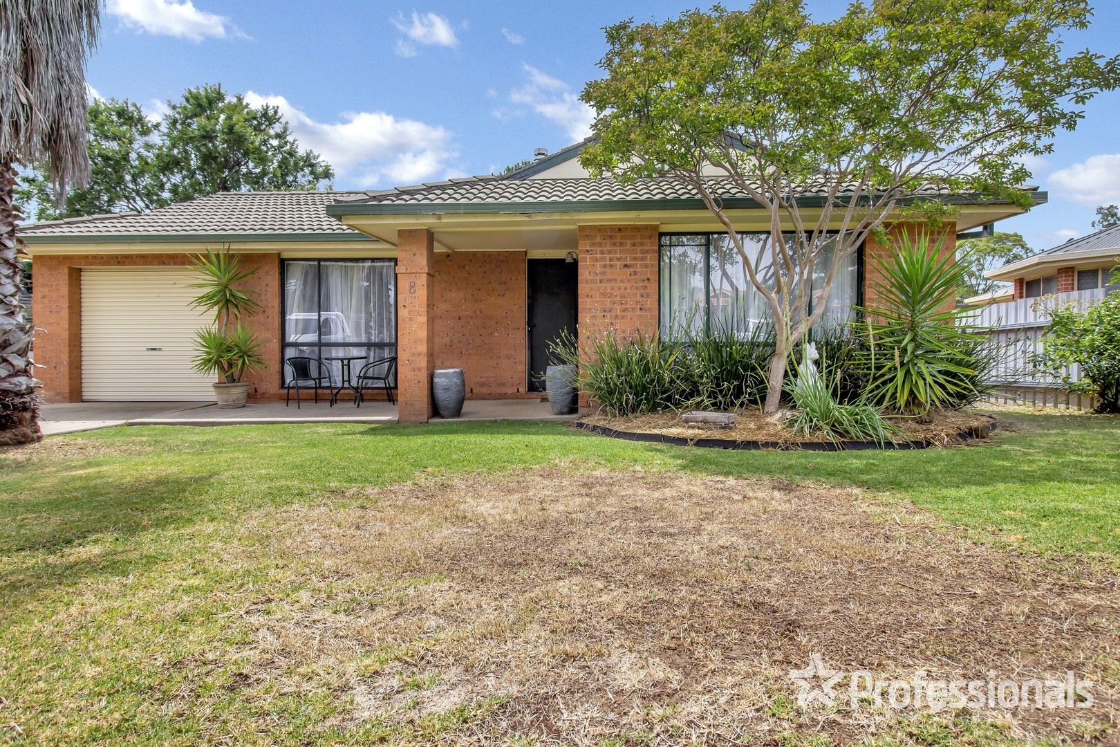 8 Juniper Place, Forest Hill NSW 2651, Image 0