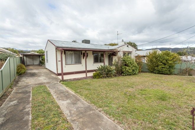 Picture of 22 Fifth Street, EILDON VIC 3713