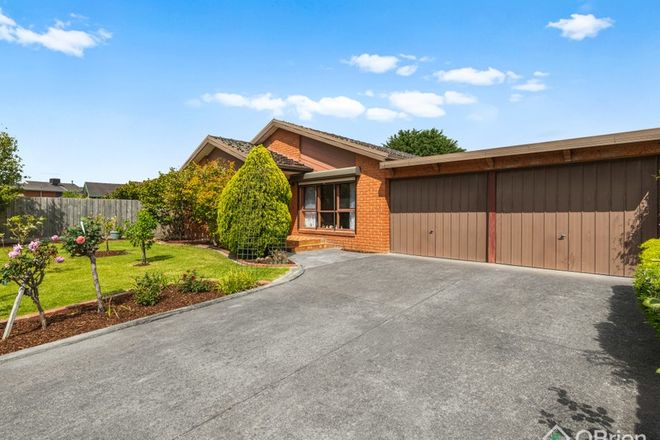 Picture of 9 Chantell Avenue, ENDEAVOUR HILLS VIC 3802