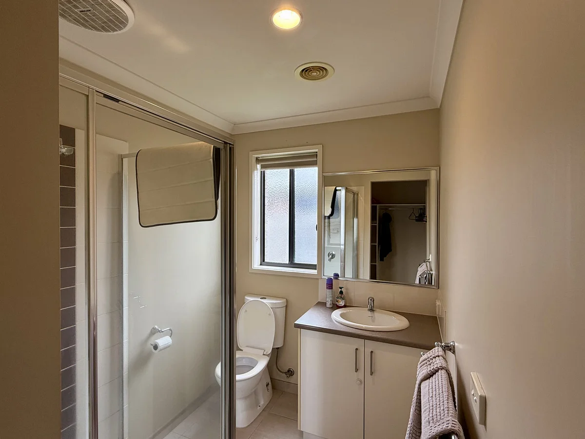 Additional image 5 of 100 Hammersmith Circuit, Traralgon VIC 3844