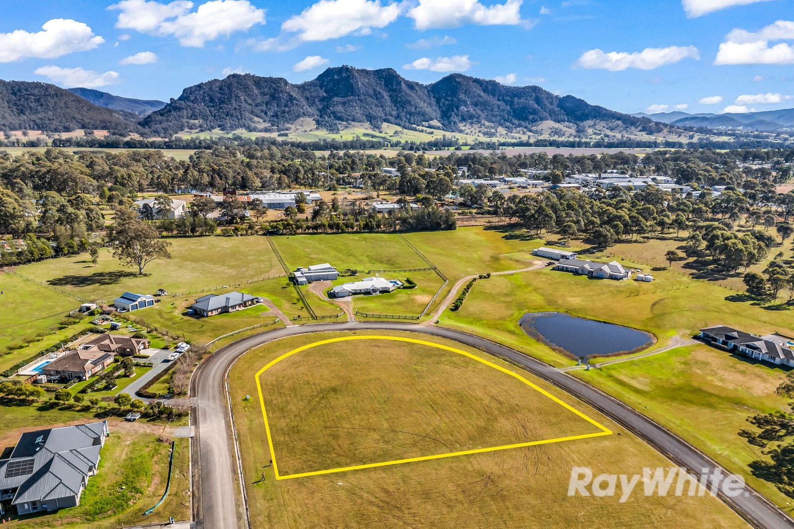 10 Moonlight Circuit, Gloucester NSW 2422, Image 0