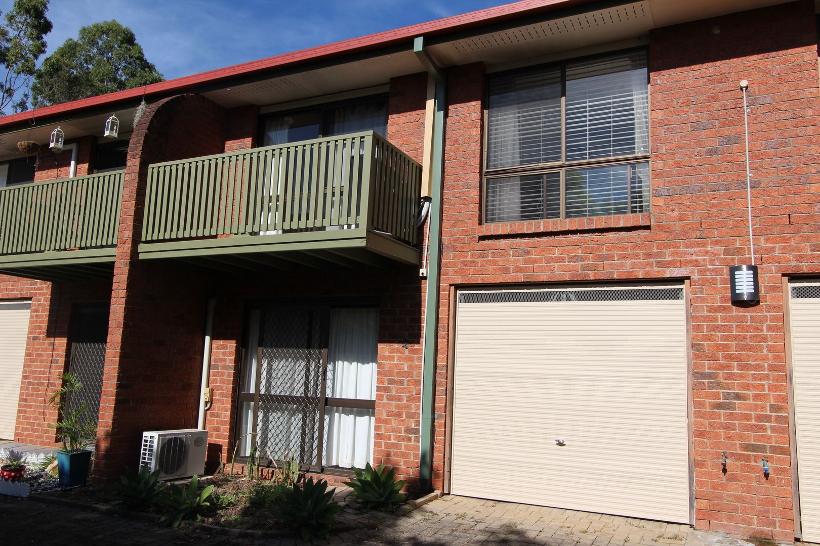 2 bedrooms House in 2/394 Chatswood Road SHAILER PARK QLD, 4128