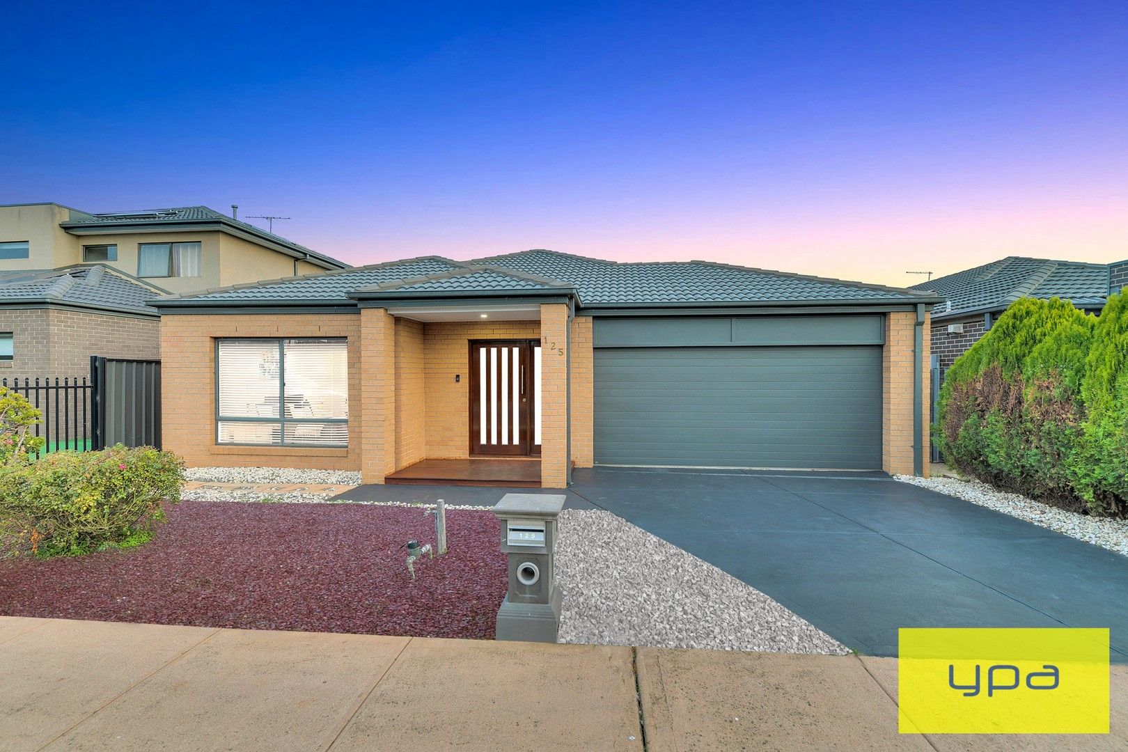 125 Tom Roberts Parade, Point Cook VIC 3030, Image 2