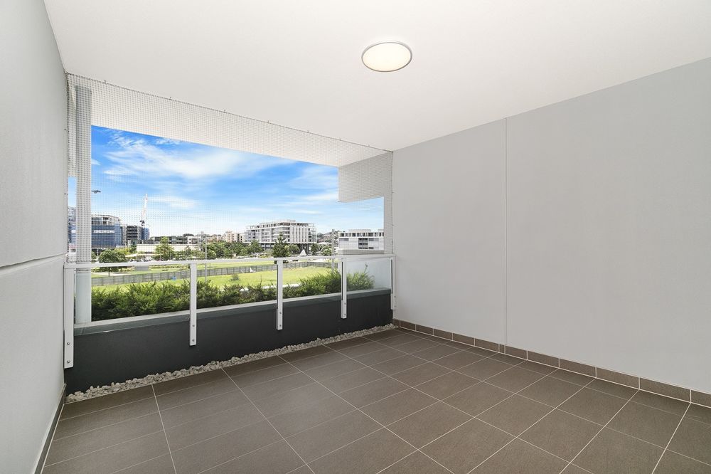 214/30 Festival Place, Newstead QLD 4006, Image 1