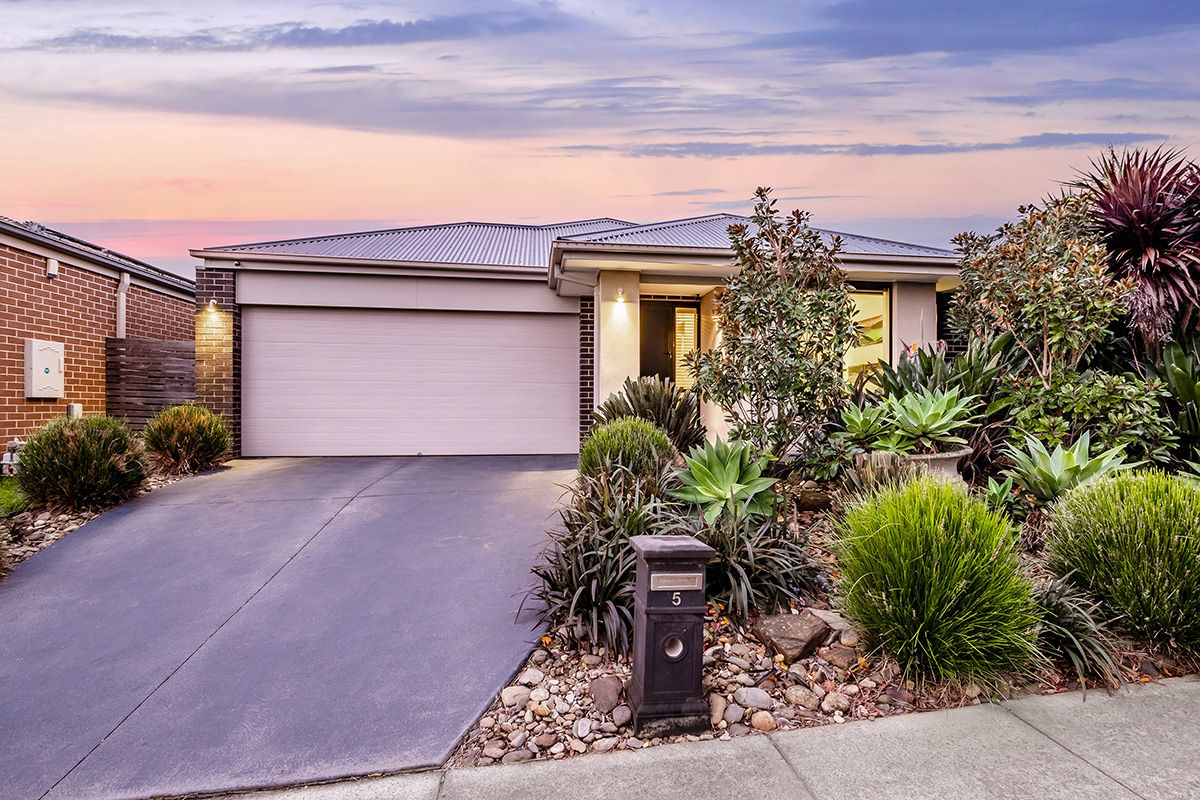 5 Coolana Drive, Clyde North VIC 3978, Image 0