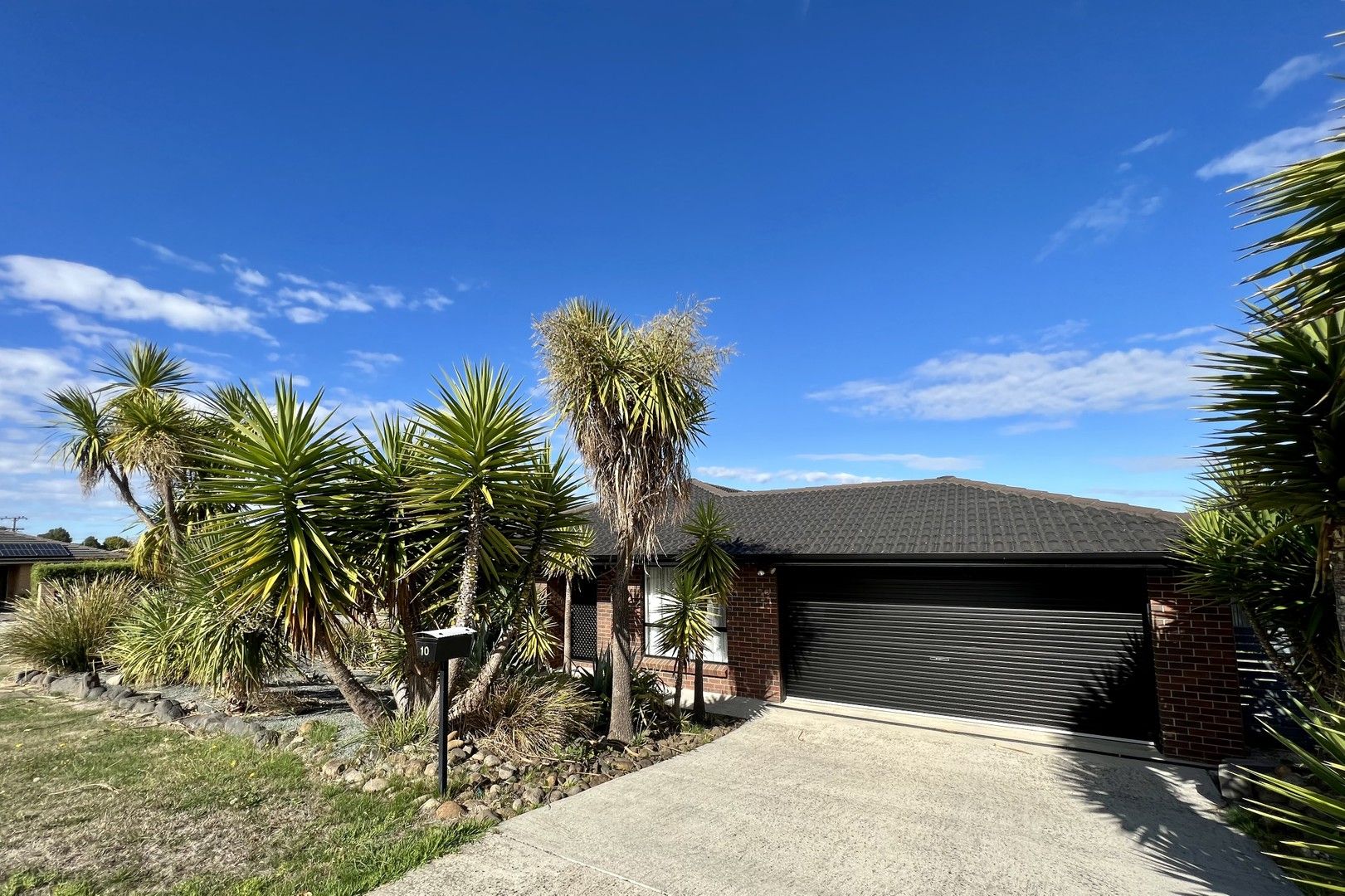 10 Dafnis Drive, Newnham TAS 7248 House For Rent 550 Domain