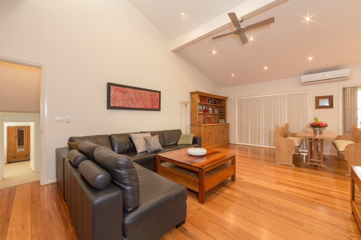 63 Karoola Crescent, Surfside NSW 2536, Image 1