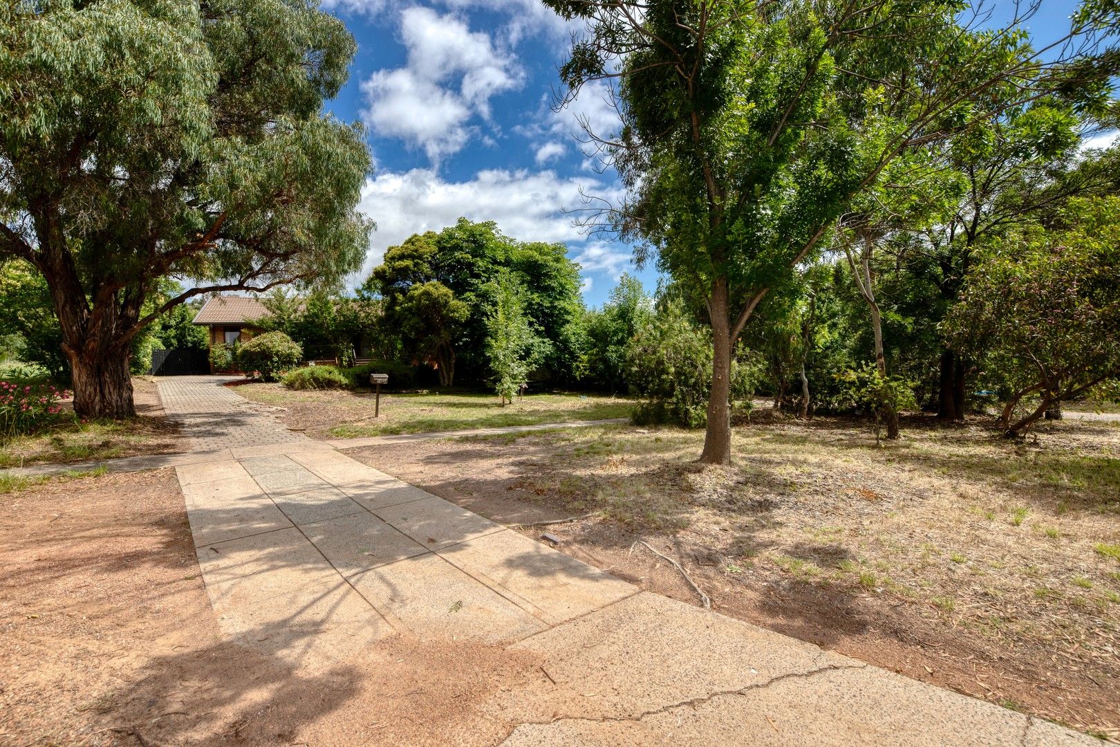 74 Namatjira Drive, Stirling ACT 2611, Image 0