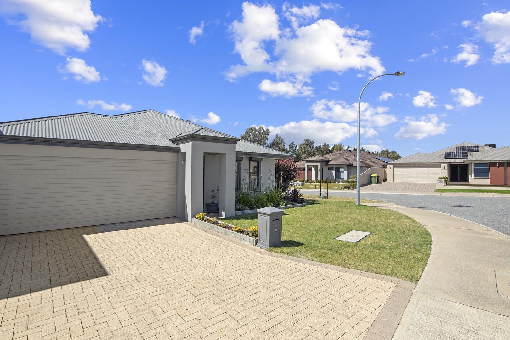 9 Kupu Gate, Success WA 6164, Image 0