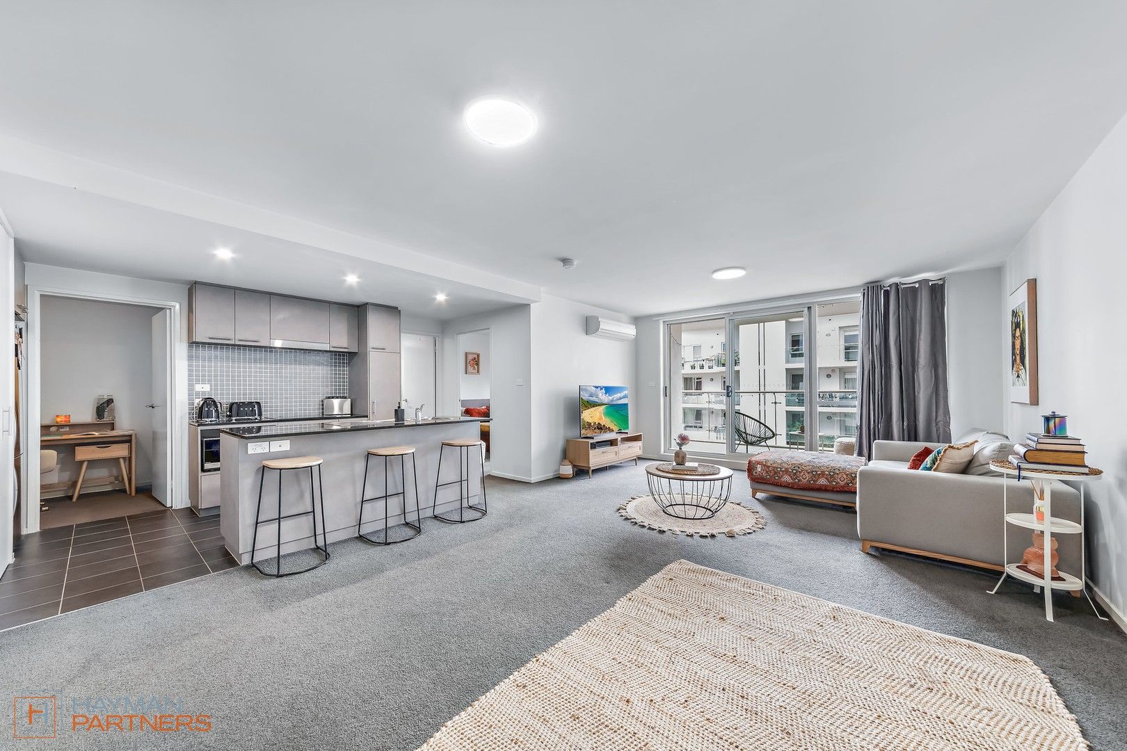 215/60 College Street, Belconnen ACT 2617, Image 0