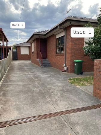 2 bedrooms Apartment / Unit / Flat in 2/63 King Street BRUNSWICK EAST VIC, 3057