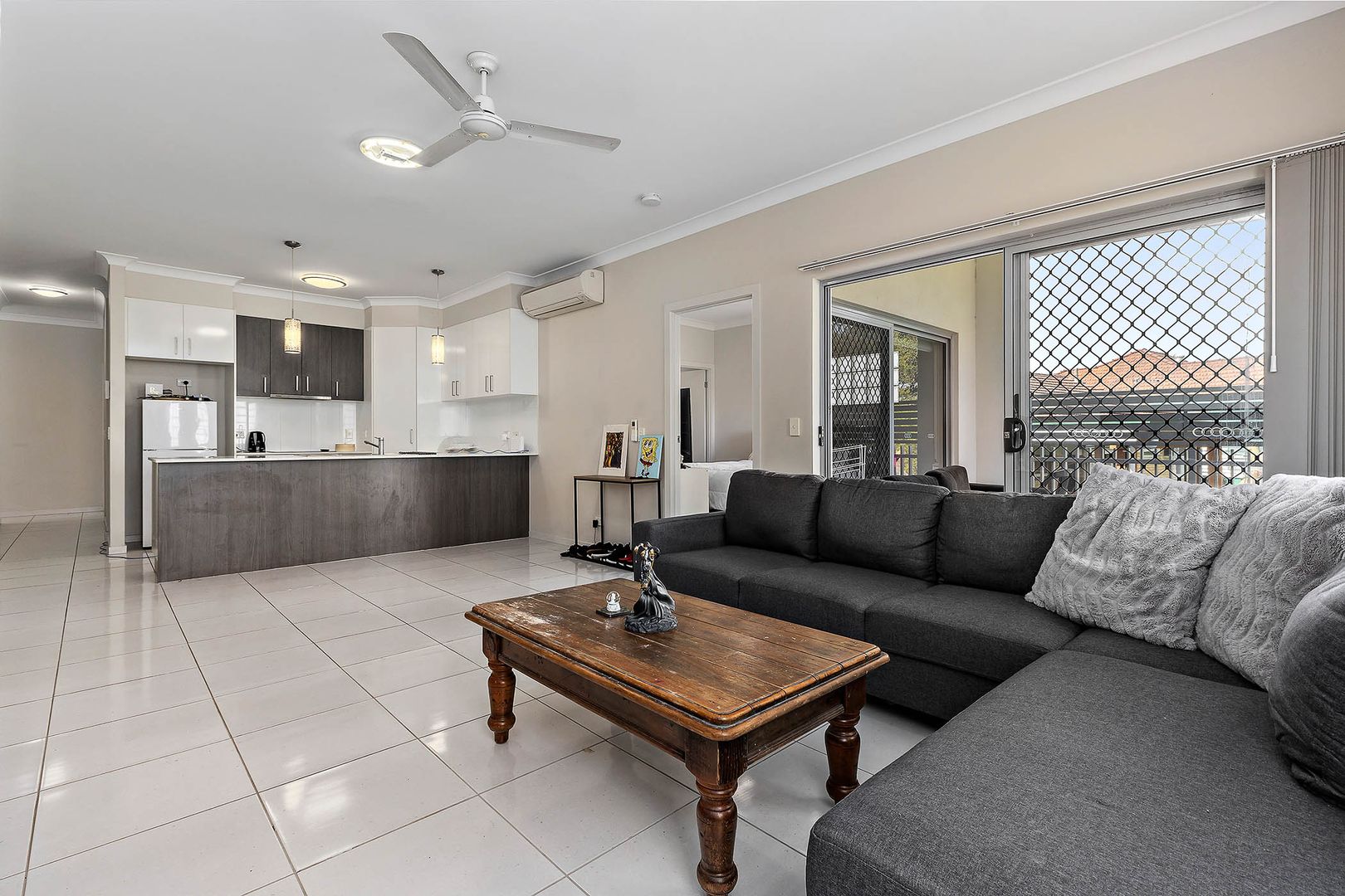 10/22-24 Newhaven Street, Everton Park QLD 4053, Image 2