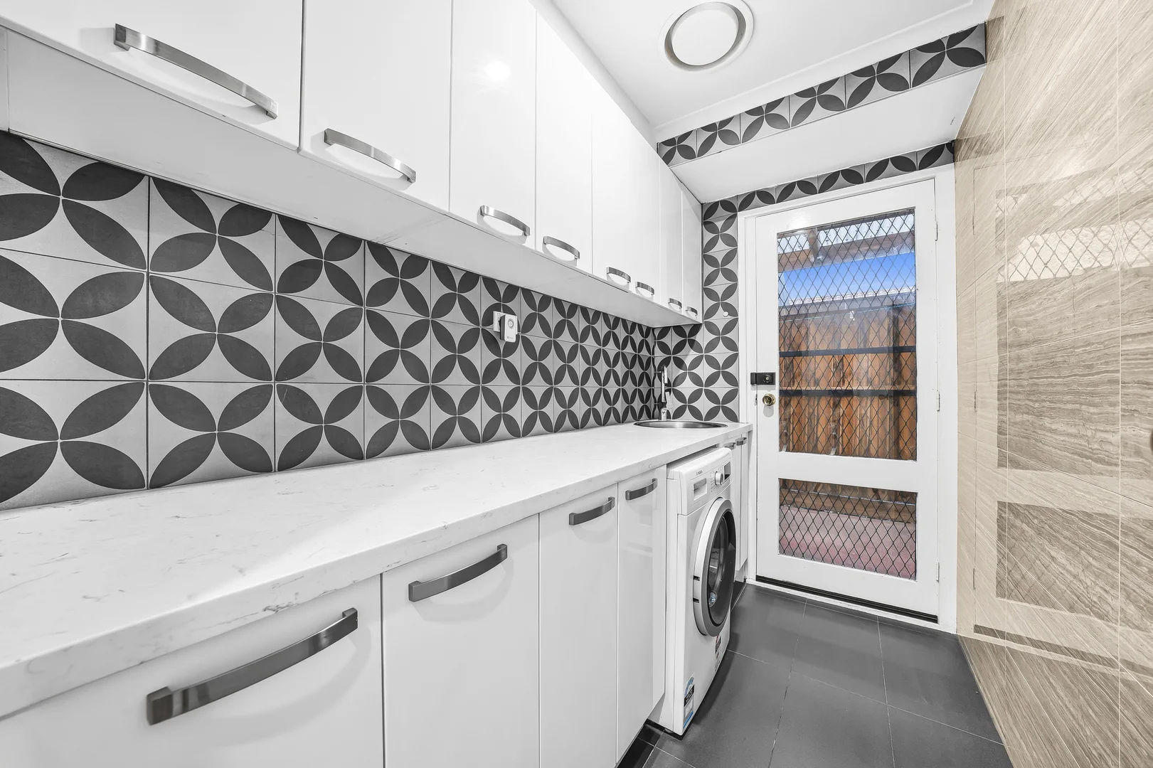 Additional image 26 of 31 Josephine Avenue, Cranbourne North VIC 3977