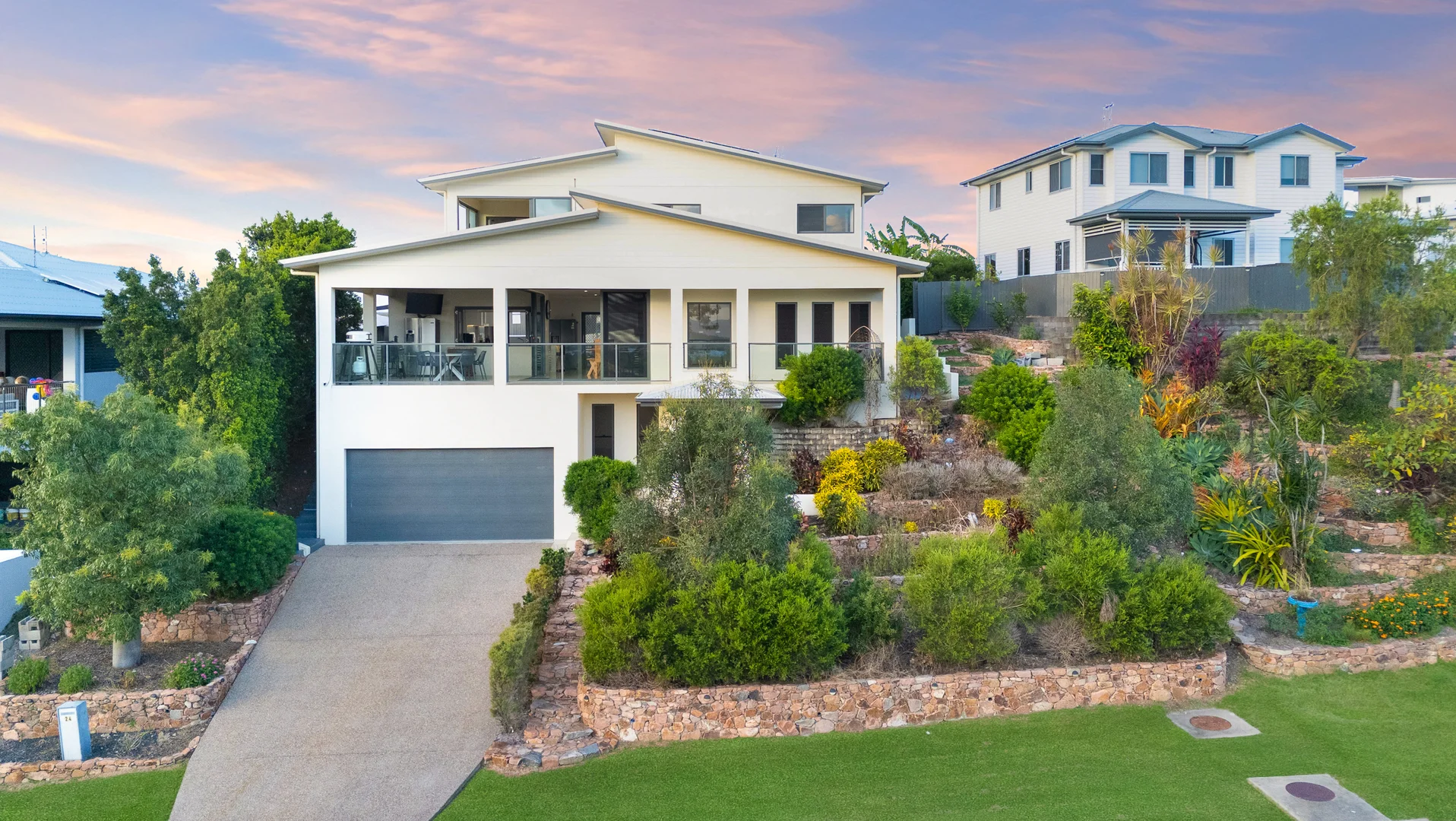 Additional image 2 of 24 Deedes Crescent, Bushland Beach QLD 4818