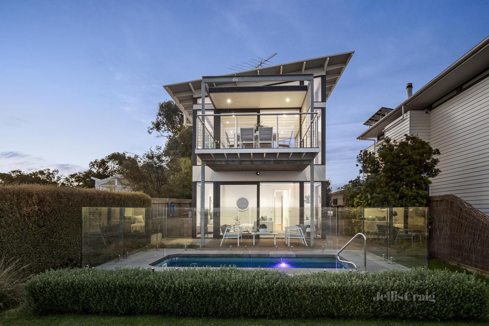 6/102 Carr Street, Barwon Heads VIC 3227 Domain