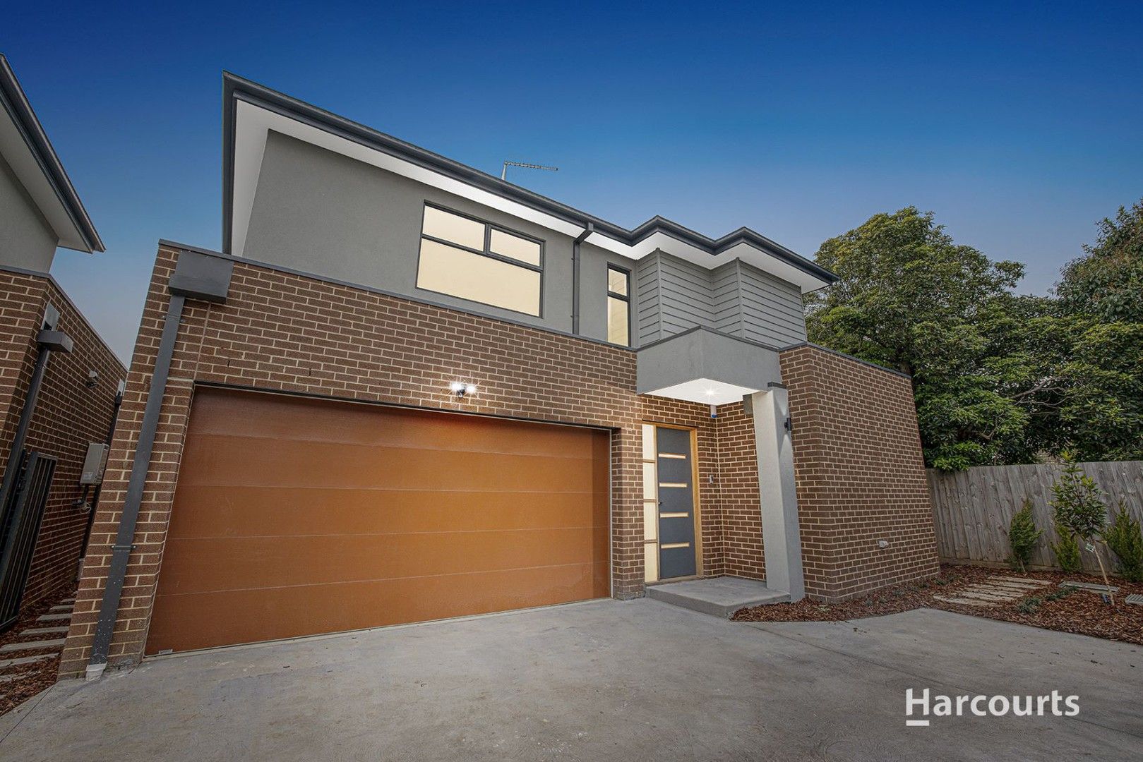 4 bedrooms Townhouse in 4/6 Edwards Street BURWOOD VIC, 3125