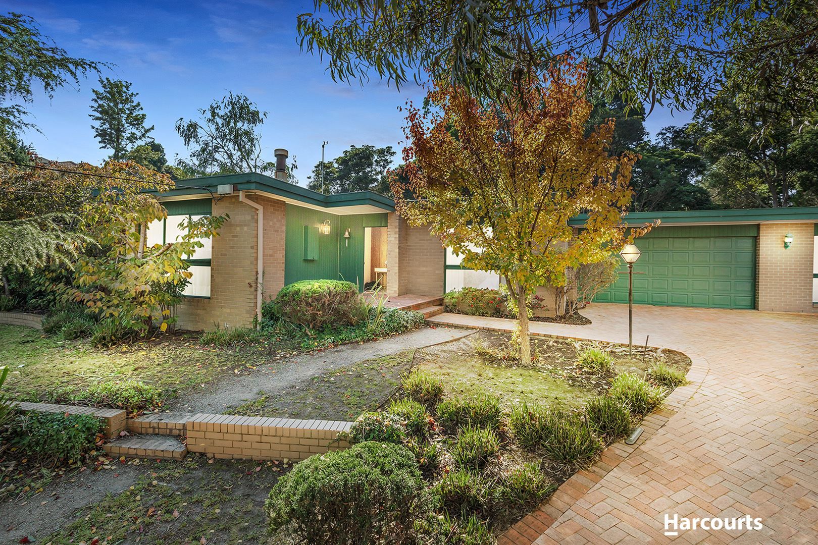 4 Alimar Court, Burwood VIC 3125