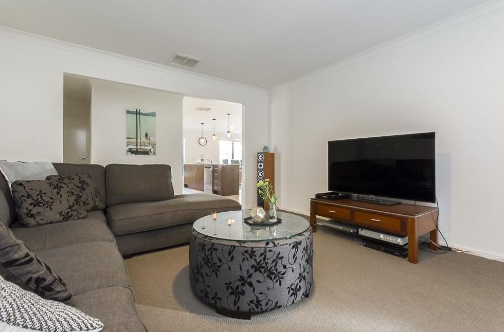 6 Lucca Court, Leopold VIC 3224, Image 1