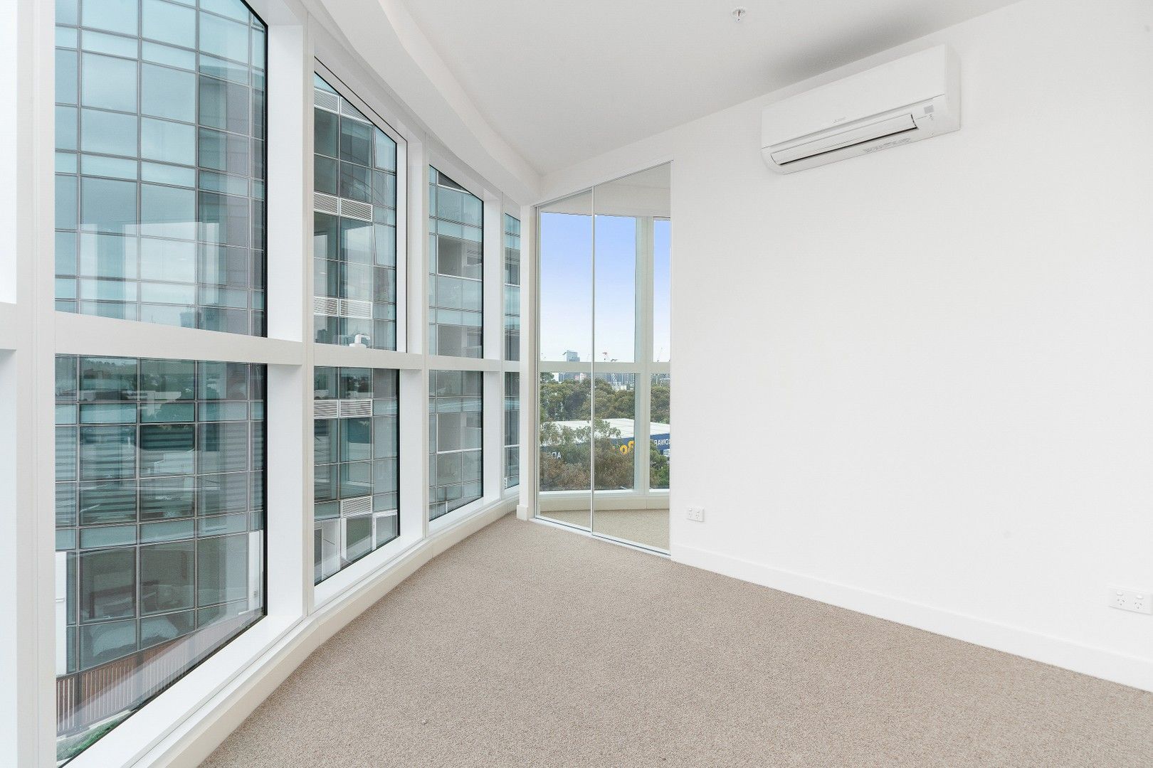 2 bedrooms Apartment / Unit / Flat in C506/111 Canning Street NORTH MELBOURNE VIC, 3051