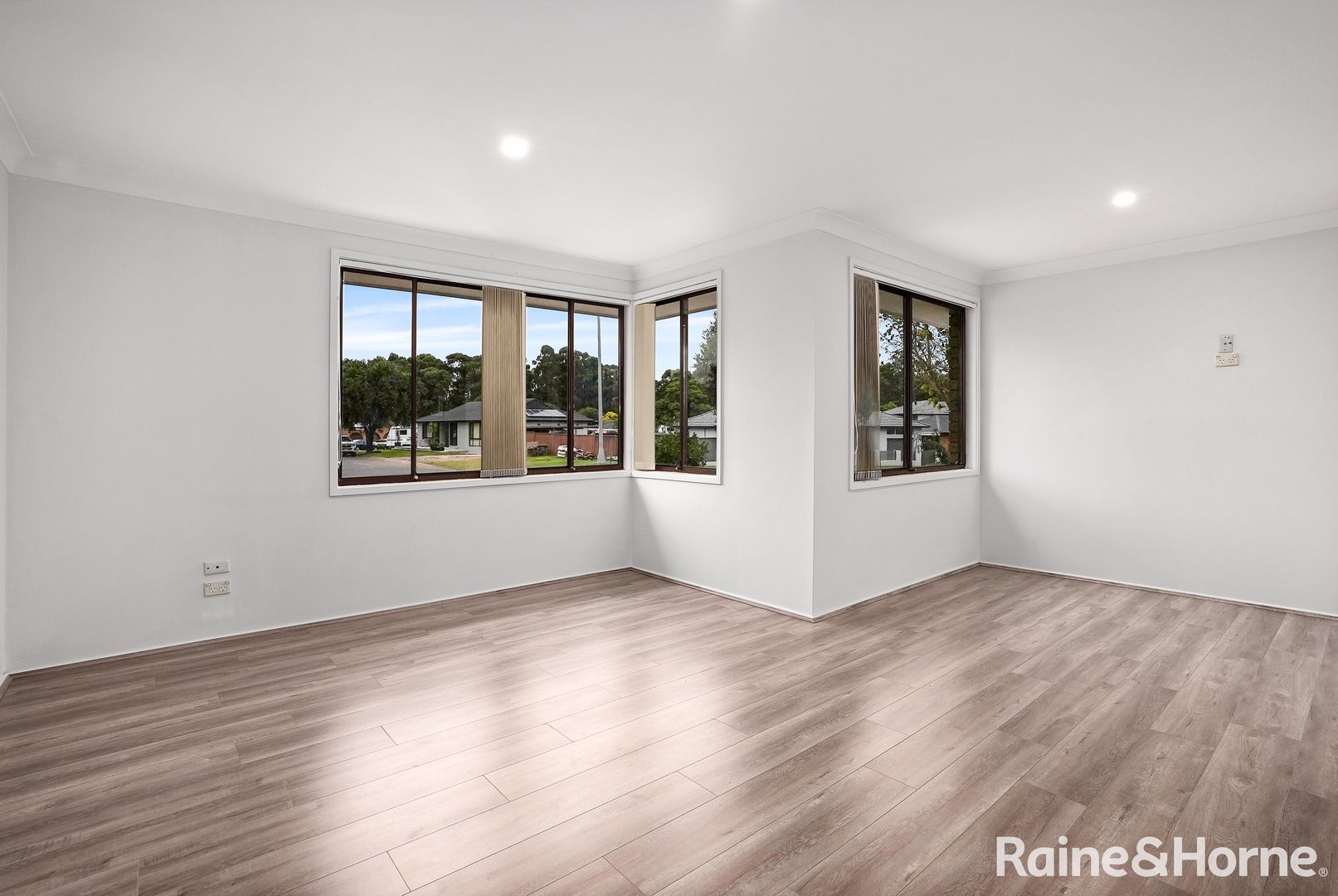 72 Shakespeare Drive, St Clair NSW 2759, Image 1