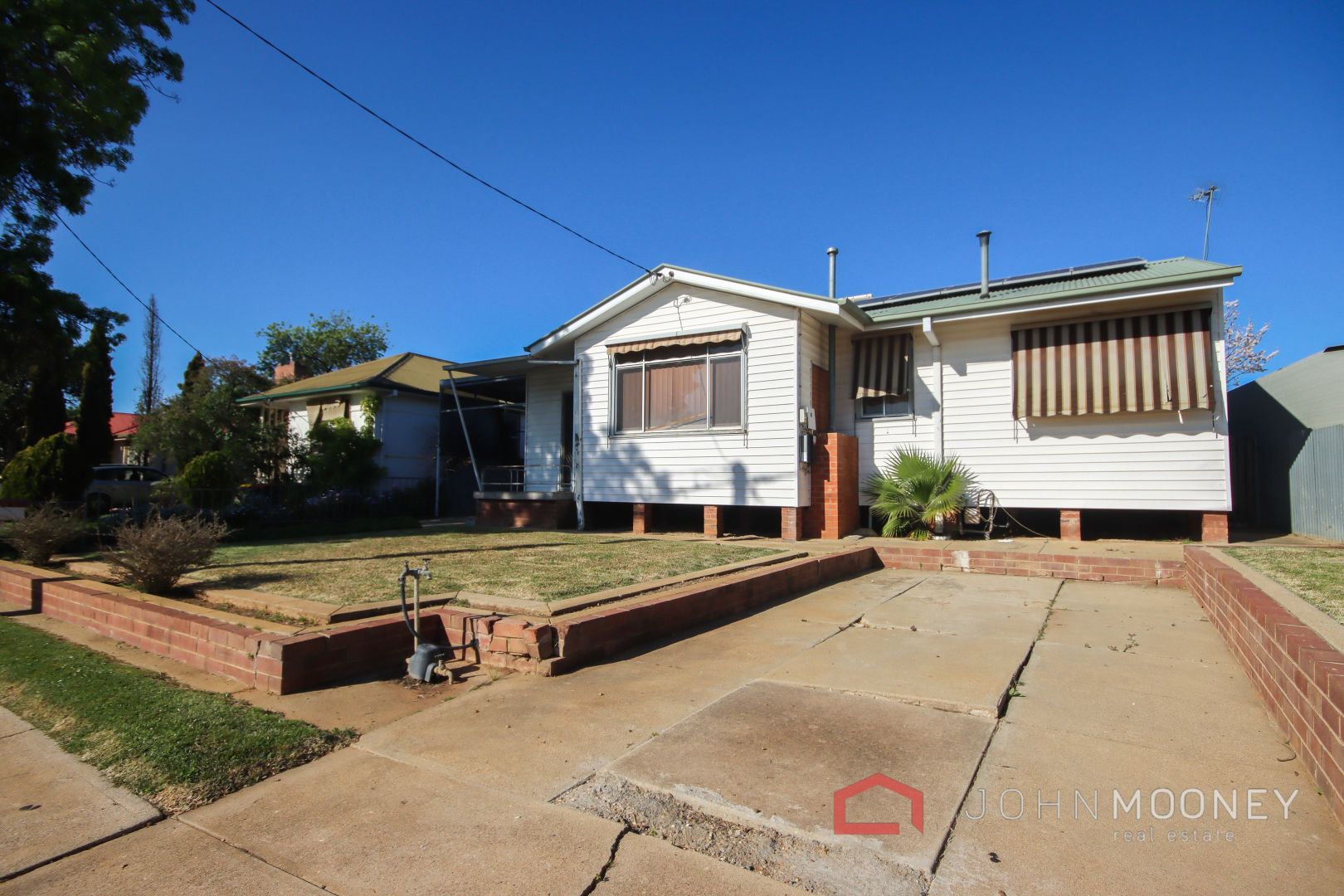 17 Mount Austin Avenue, Mount Austin NSW 2650, Image 1