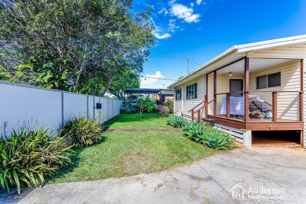 81 Arthur Street, Woody Point QLD 4019, Image 2