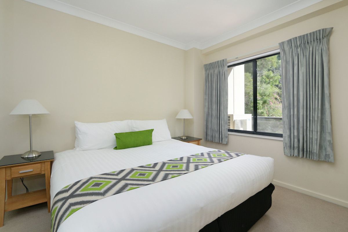 61/128 Mounts Bay Road, Perth WA 6000, Image 2