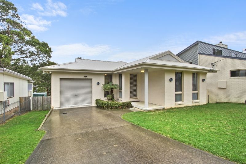 52 Riverview Crescent, Catalina NSW 2536, Image 0