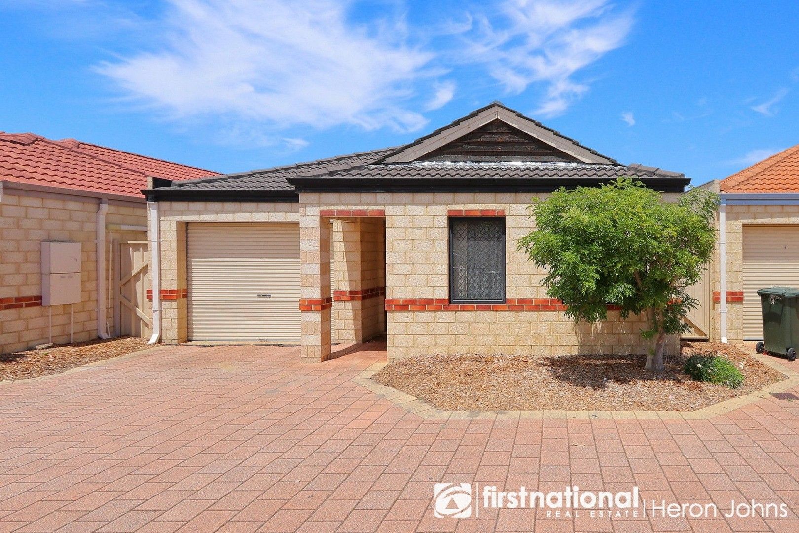 3 bedrooms Villa in 4/161 Sevenoaks Street CANNINGTON WA, 6107