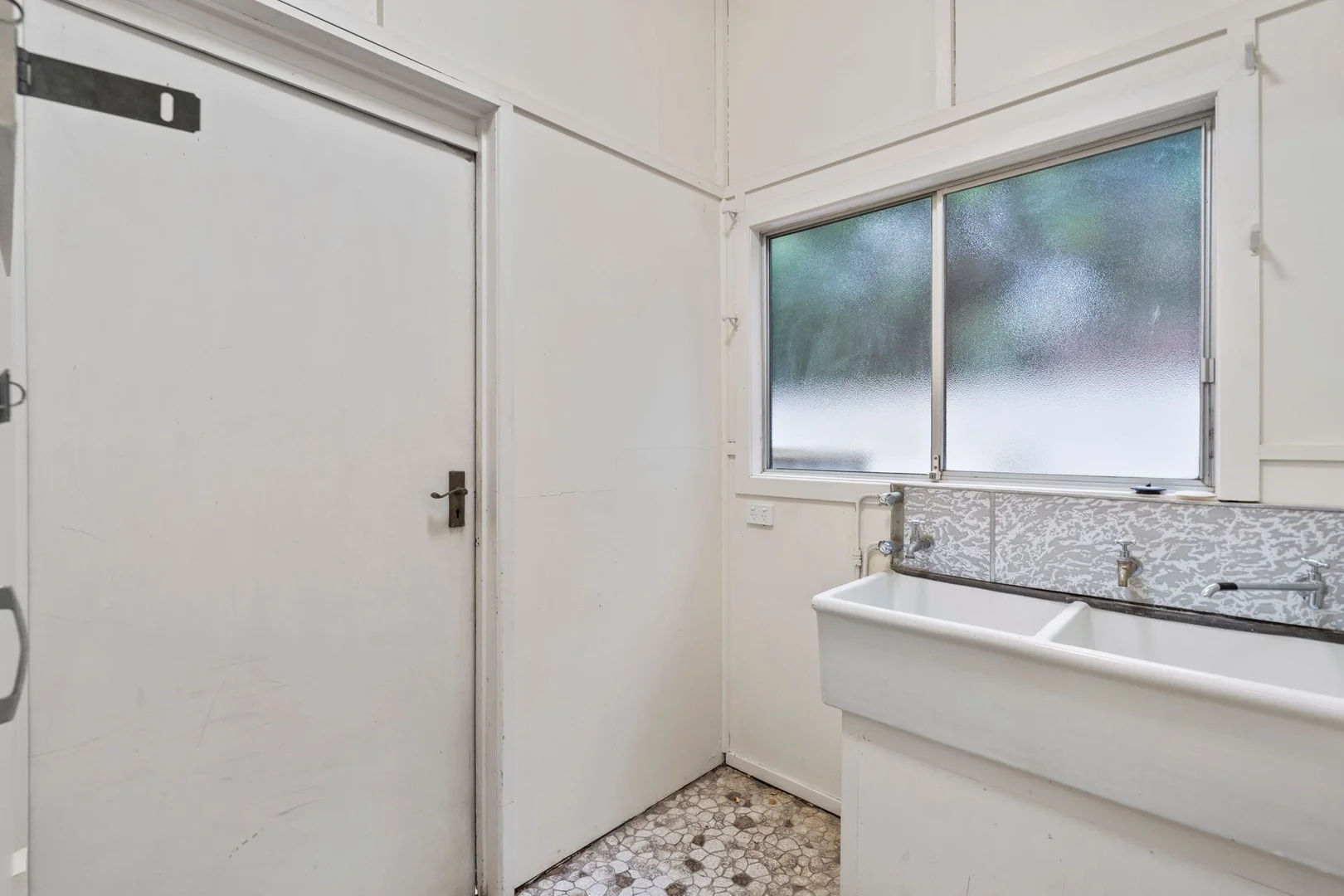 Additional image 18 of 1/23 Eileen Street, Booval QLD 4304