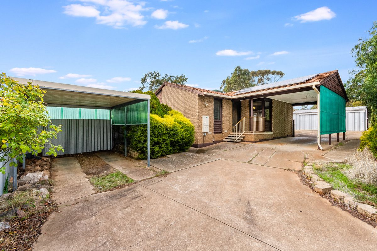 3 bedrooms House in 38 Pipkin Road ELIZABETH EAST SA, 5112