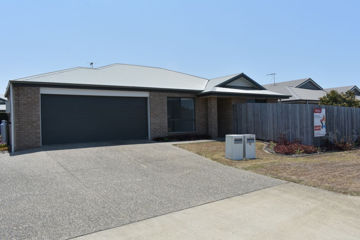 1 & 2/13 Moreton Drive, Rural View QLD 4740, Image 0