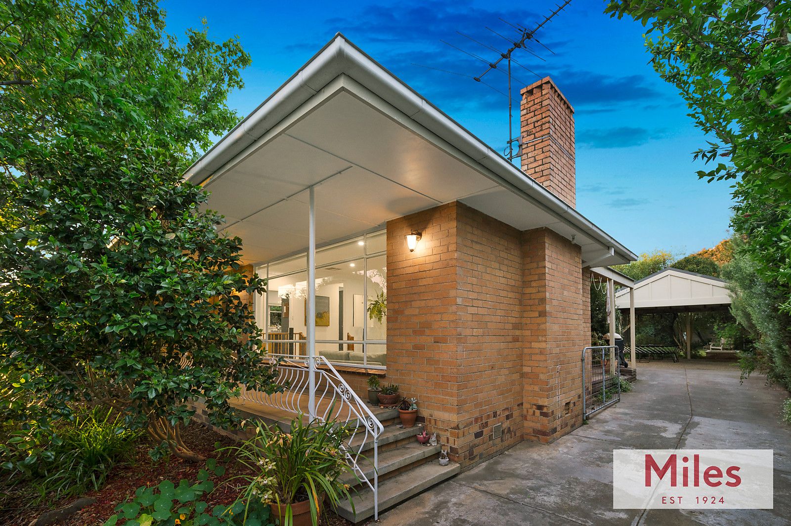 37 Fairlie Avenue, Macleod VIC 3085, Image 0