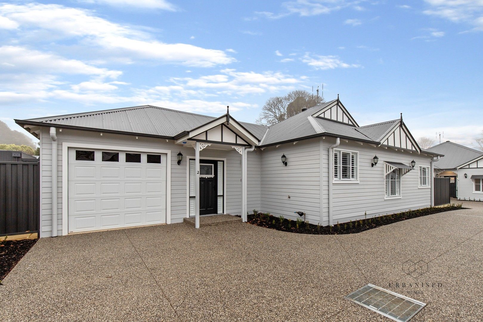 2 bedrooms House in 2/12 Albert Street TRENTHAM VIC, 3458