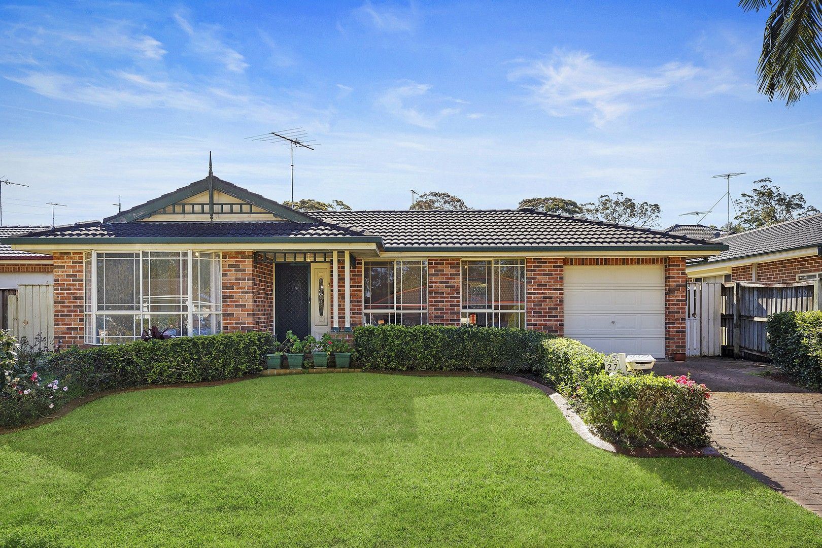 27 Mathers Place, Menai NSW 2234, Image 0