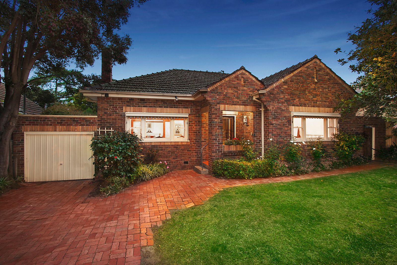 380 Lower Heidelberg Road, Eaglemont VIC 3084, Image 0