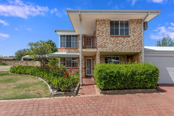 Picture of 1/1 Cowan Street, ALFRED COVE WA 6154